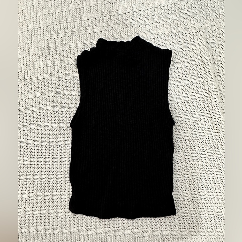 Forever 21 High neck tank